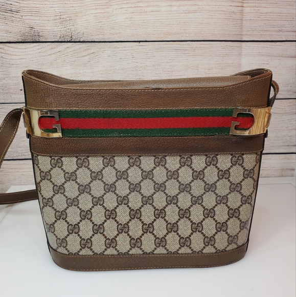 Vintage Gucci Bucket Bag - Picture 6 of 12